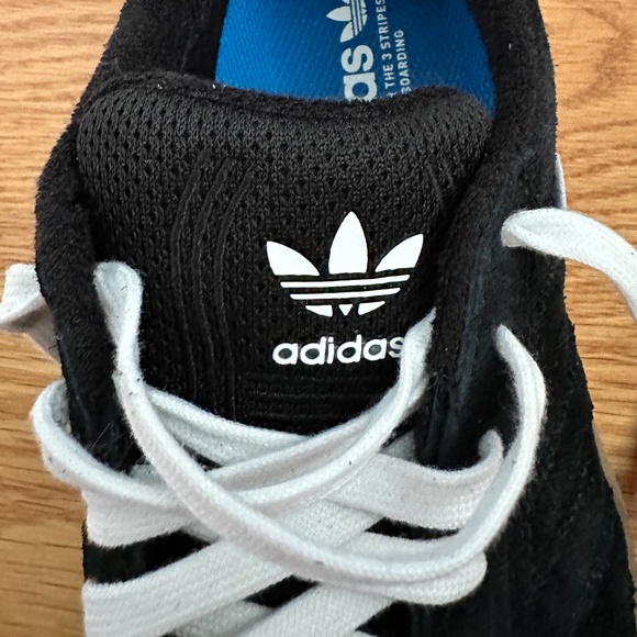 adidas Originals NIB Gazelle Adv Black Suede Sneakers (7) - Picture 5 of 15